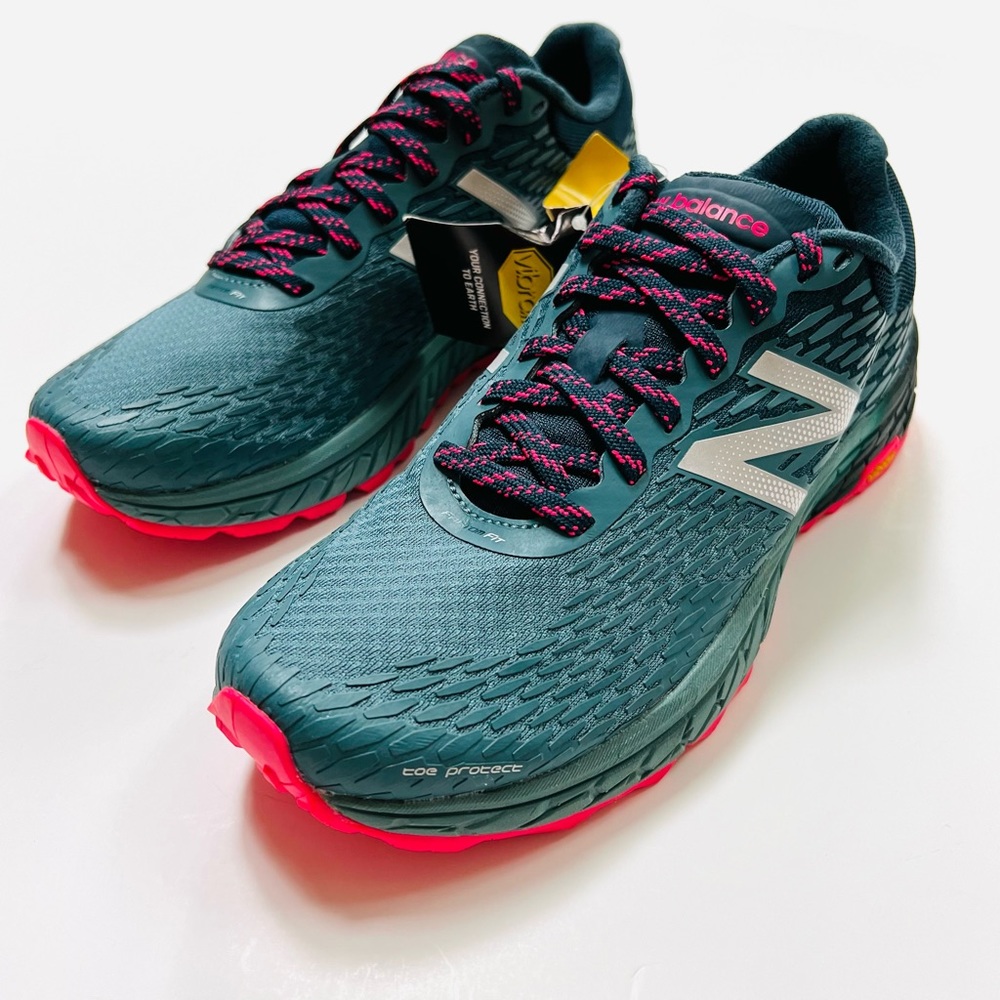 New Balance Trail Shoes - Picture 2 of 7